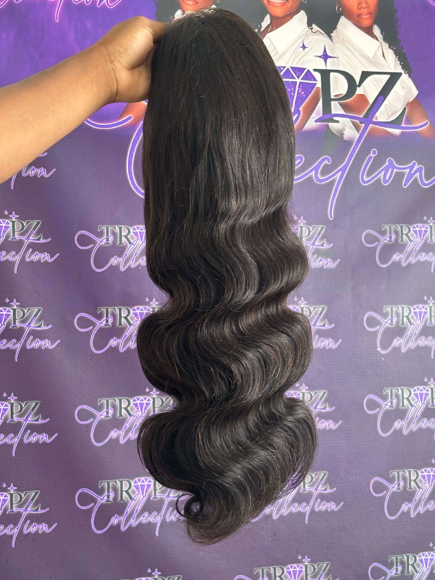 13.6 HD Body Wave Natural Black Full Frontal Wig